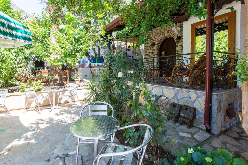 Zakkum Pansiyon Kas Bagian luar foto