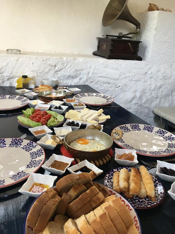 Zakkum Pansiyon Kas Bagian luar foto